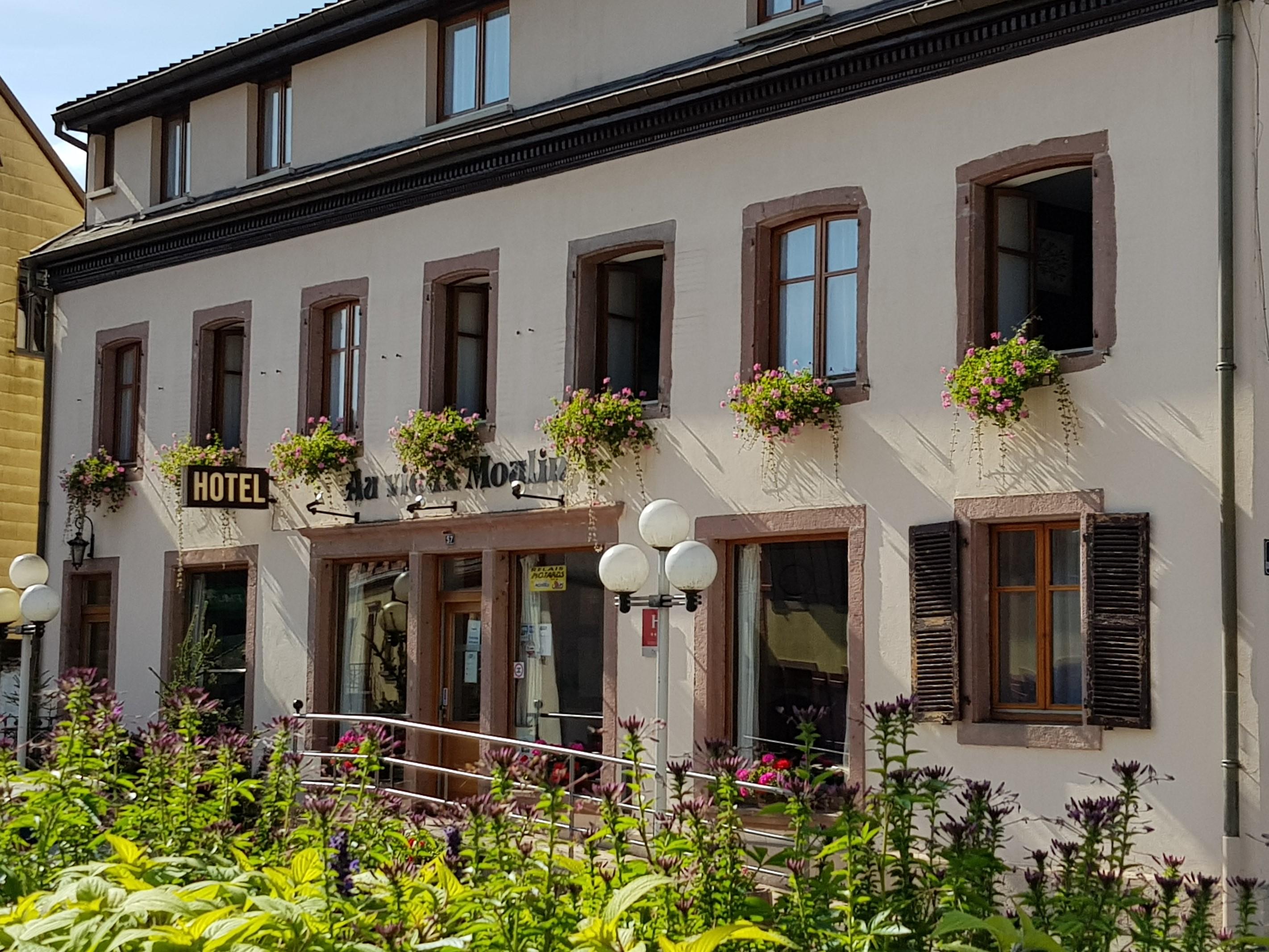 Hotel Au Vieux Moulin Lapoutroie Exterior foto